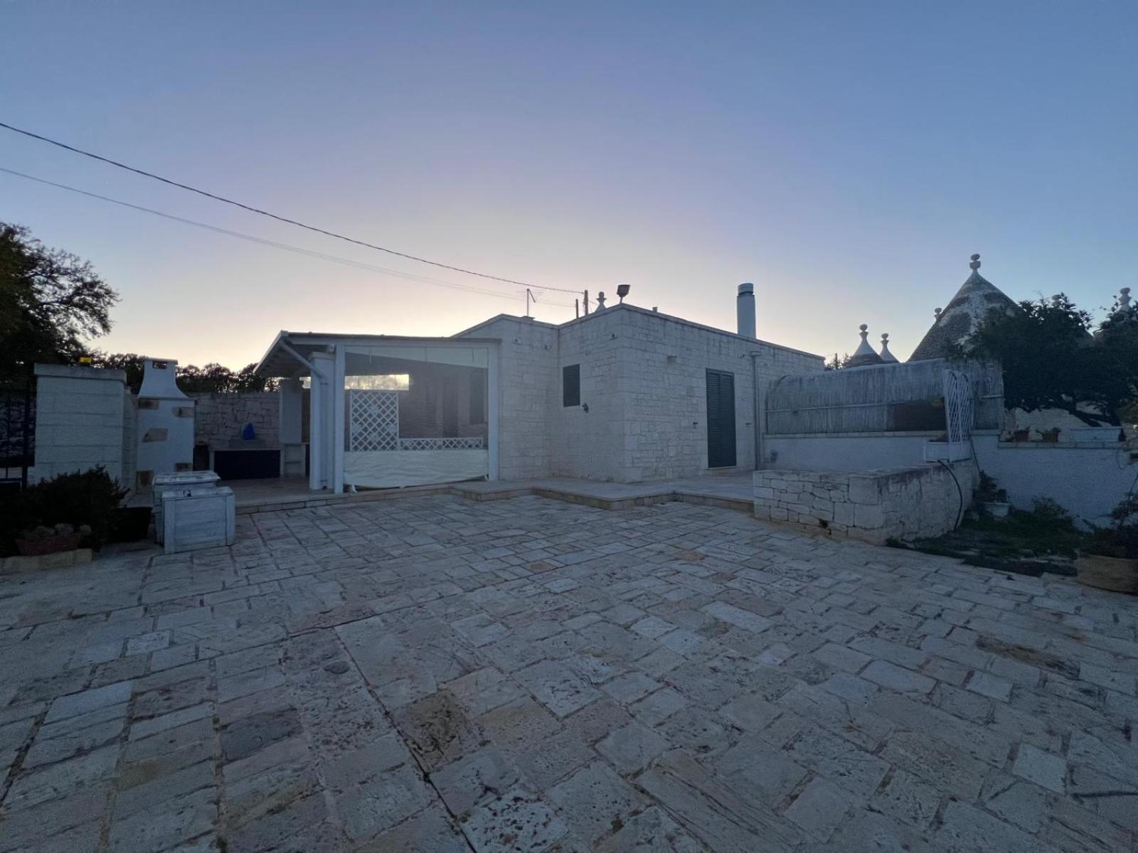 Trullo Le Tre Sorelle Cisternino Exterior photo