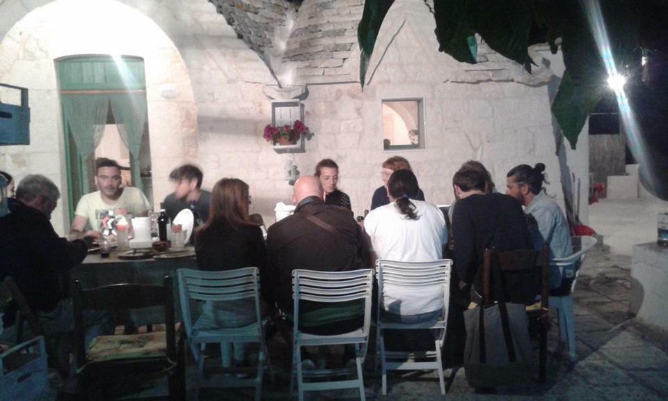 Trullo Le Tre Sorelle Cisternino Exterior photo