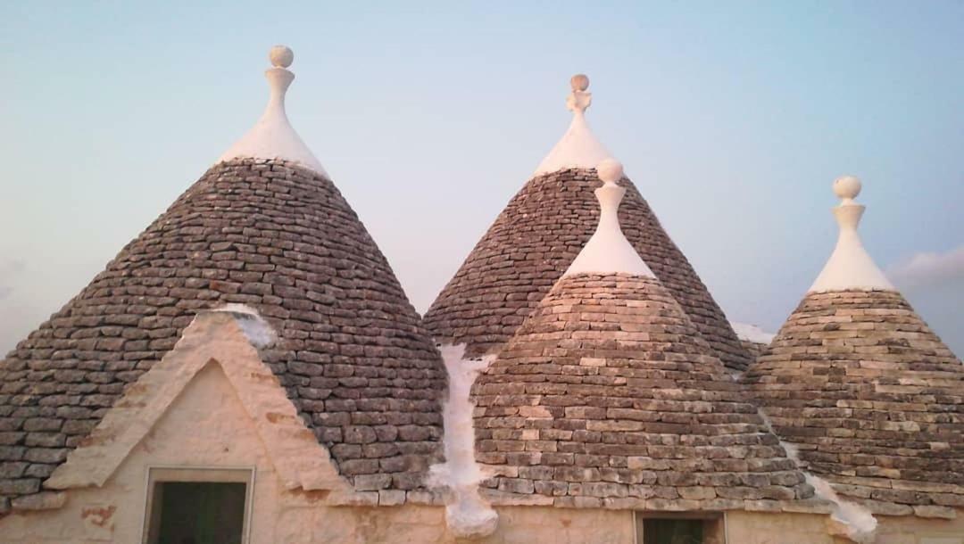 Trullo Le Tre Sorelle Cisternino Exterior photo